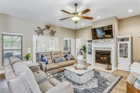 5470 Greenleaf Dr, Pace, FL 32571 photo 8