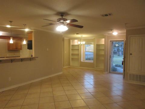 5064 Potomac Dr, Pace, FL 32571 photo 6