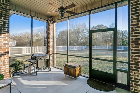 3249 Edinburgh Castle Dr, Milton, FL 32583 photo 43