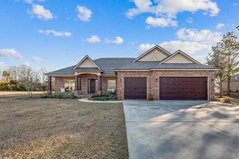 3249 Edinburgh Castle Dr, Milton, FL 32583 photo 1