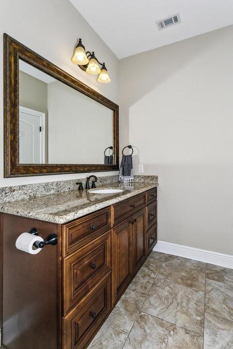 3249 Edinburgh Castle Dr, Milton, FL 32583 photo 38