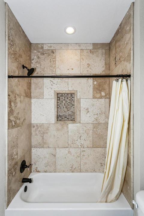 3249 Edinburgh Castle Dr, Milton, FL 32583 photo 37