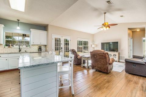 6903 Beaudry Ln, Milton, FL 32570 photo 11
