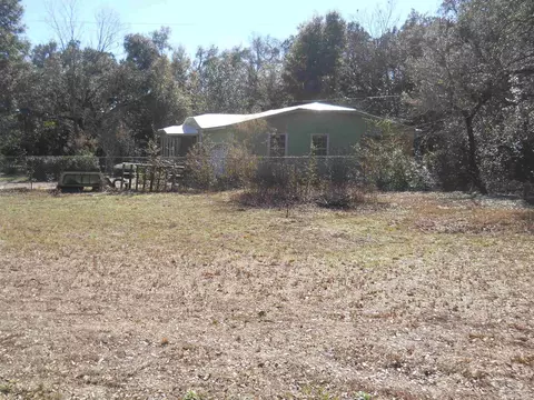 6804 Rolling Hills Rd, Pensacola, FL 32505
