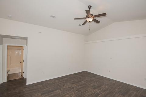 5618 Peach Dr, Pace, FL 32571 photo 5