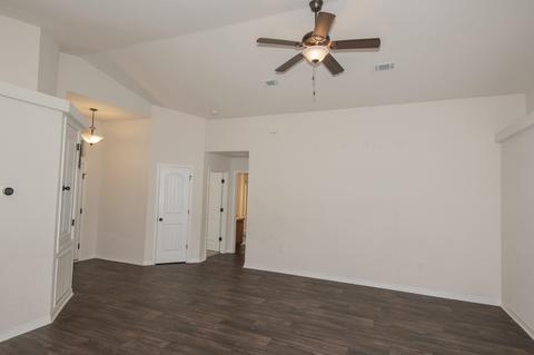 5618 Peach Dr, Pace, FL 32571 photo 4