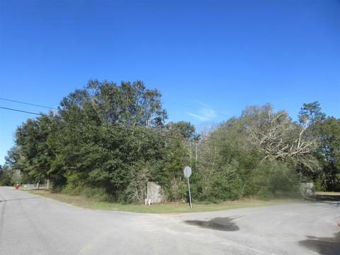 6041 Nutmeg Ave, Pace, FL 32571 photo 1