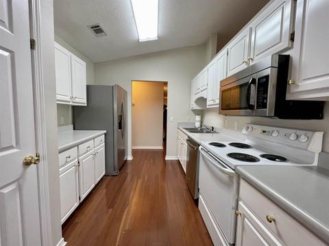 3320 Village Green Dr, Pace, FL 32571 photo 8