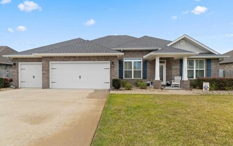 3493 Pelican Bay Cir, Gulf Breeze, FL 32563