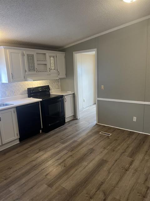 5133 Hendricks Cir, Jay, FL 32565 photo 5