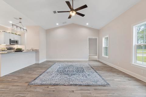 6887 Joyce Dr, Milton, FL 32570 photo 10