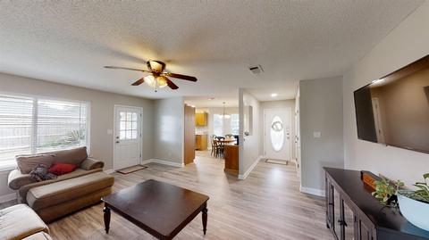 3433 Gardenview Rd, Pace, FL 32571 photo 2