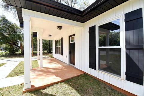 700 E Baars St, Pensacola, FL 32503 photo 2