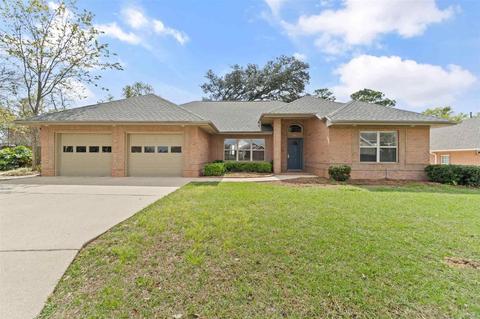 5910 Osprey Pl, Pensacola, FL 32504