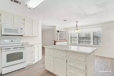 4831 Lynn Dr, Pace, FL 32571 photo 11