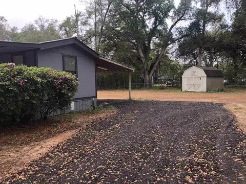 4519 Edgewood Dr, Milton, FL 32583 photo 5