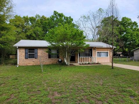 4251 Avenida San Marcus, Milton, FL 32571