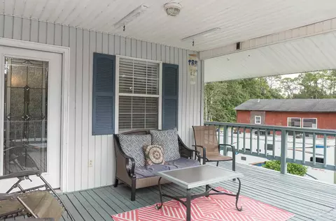 Exterior - 7637 Marshall Rd, Milton, FL 32583 photo 6 of 13