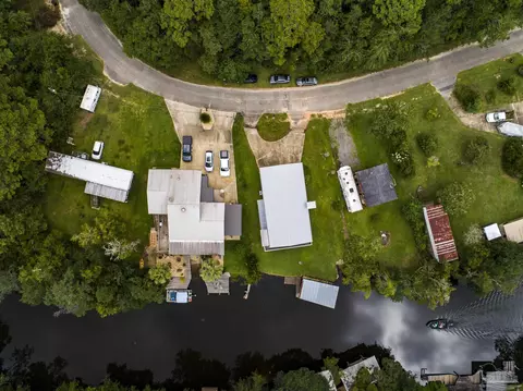 View/Area - 7637 Marshall Rd, Milton, FL 32583 photo 6 of 7