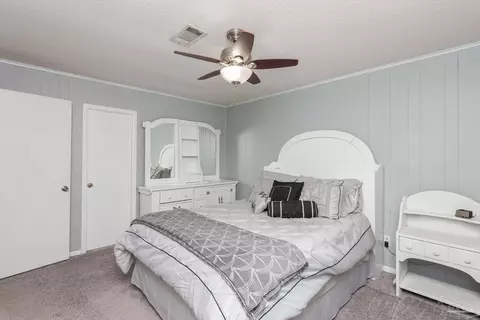 Bedroom - 7637 Marshall Rd, Milton, FL 32583 photo 2 of 4