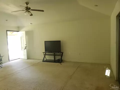 4520 Palm Dr, Milton, FL 32583 photo 8