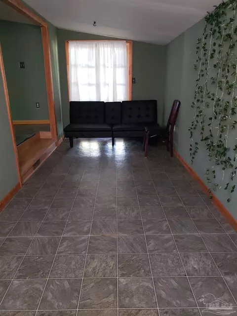 4520 Palm Dr, Milton, FL 32583 photo 12