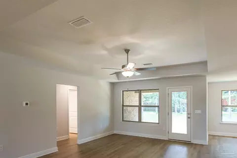 5973 Parsonage Cir, Milton, FL 32570 photo 13
