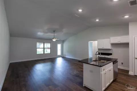 5985 Parsonage Cir, Milton, FL 32570 photo 12