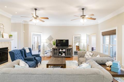 5532 Madelines Way, Pace, FL 32571 photo 9