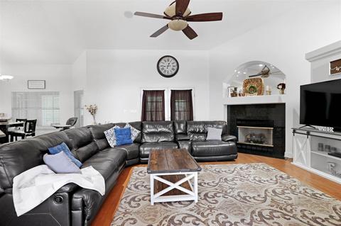 3789 Oak Glen Ct, Pace, FL 32571 photo 6