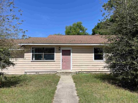 32 Mindoro Cir, Pensacola, FL 32507