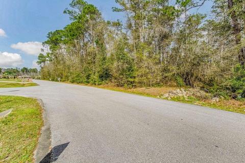 3212 Bernath Dr, Milton, FL 32583