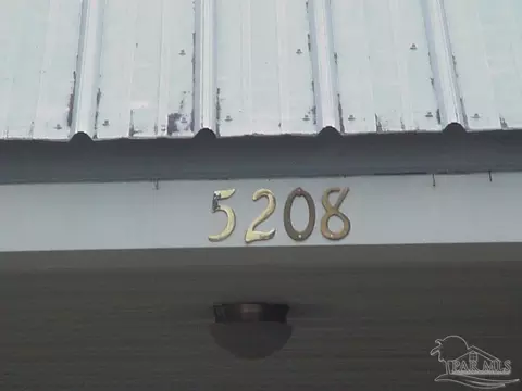 5178 Nimitz Rd, Milton, FL 32583 photo 2