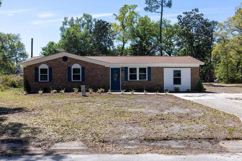 3941 Baybrook Dr, Pace, FL 32571 photo 1
