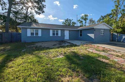 4473 Rochelle Dr, Pensacola, FL 32505