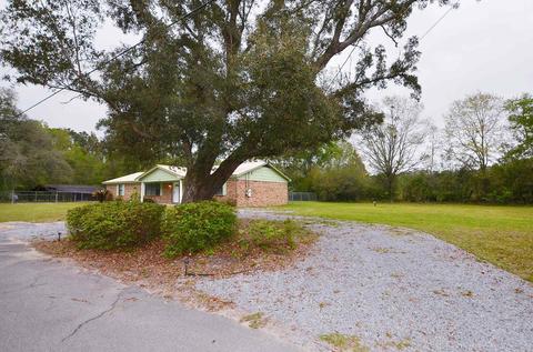 6300 Wolfe Rd, Milton, FL 32570 photo 2