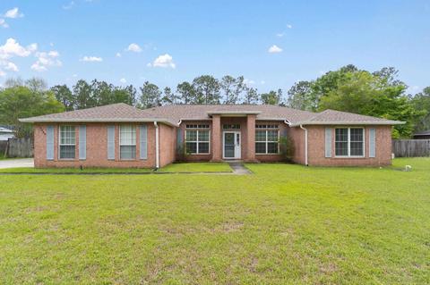 5689 Michael Dr, Milton, FL 32583