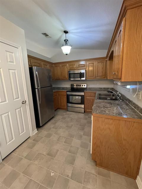 3308 N Simmons Rd, Jay, FL 32565 photo 4