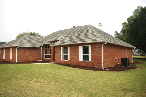 3250 Cobblestone Dr, Pace, FL 32571 photo 2