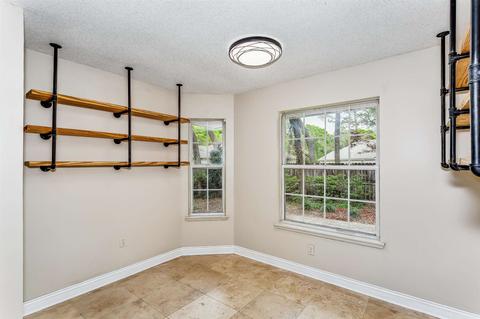 4616 Scarlet Dr E, Crestview, FL 32539 photo 9