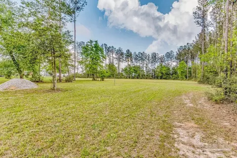 2783 Segrest Rd, Pace, FL 32571 photo 3