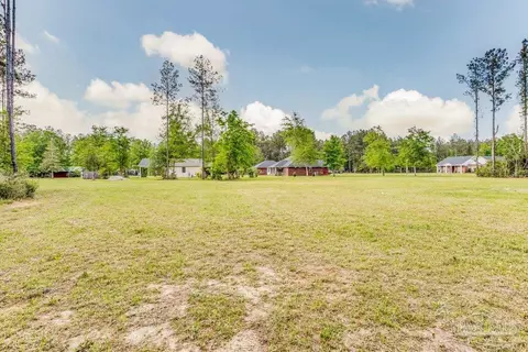 2783 Segrest Rd, Pace, FL 32571 photo 5