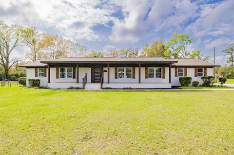 1019 N Pine St, Foley, AL 36535