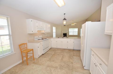 3324 Village Green Dr, Pace, FL 32571 photo 8