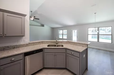 6027 Parsonage Cir, Milton, FL 32570 photo 18
