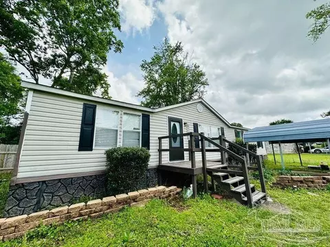 4754 Fairoaks Dr, Pace, FL 32571 photo 1