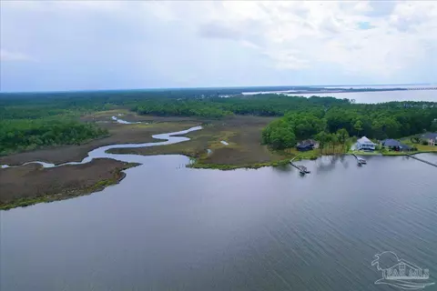 4568 Bayside Dr, Milton, FL 32583 photo 20