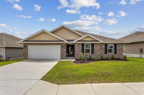 5535 Guinevere Ln, Milton, FL 32583