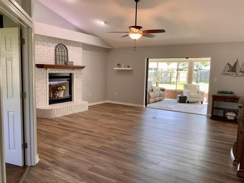 3701 Sawmill Cir, Pace, FL 32571 photo 3