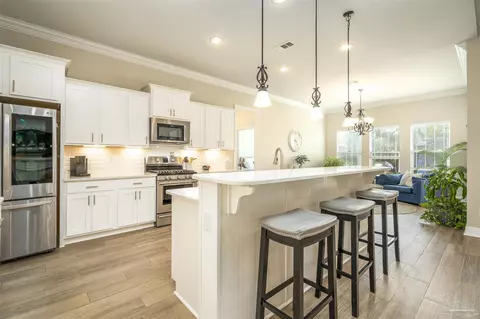 1386 Sabal Palm Dr, Gulf Breeze, FL 32563